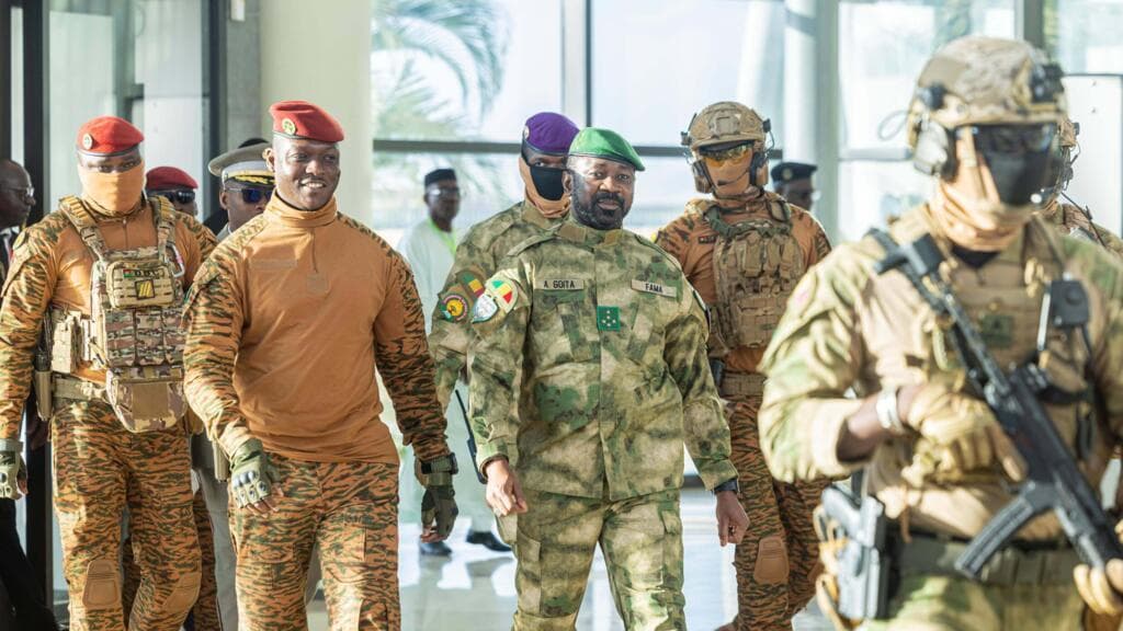 Silence assourdissant au Mali : l'Alliance des États du Sahel face à la montée des attaques jihadistes